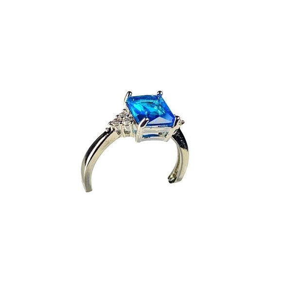 Princess-Cut Topaz & White CZ Gemstones in a 925 Sterling Silver Filled Ring - Picture 6 of 12